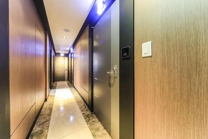 Foxy Hotel Busan Motel